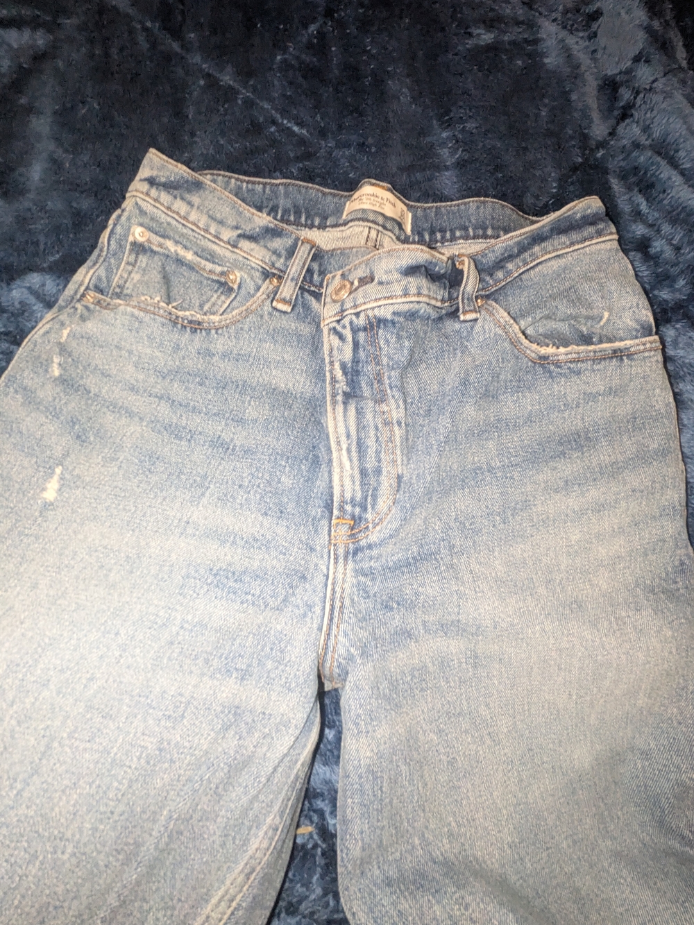 Abercrombie & Fitch Light Blue Straight Leg Jeans - Picture 3 of 5